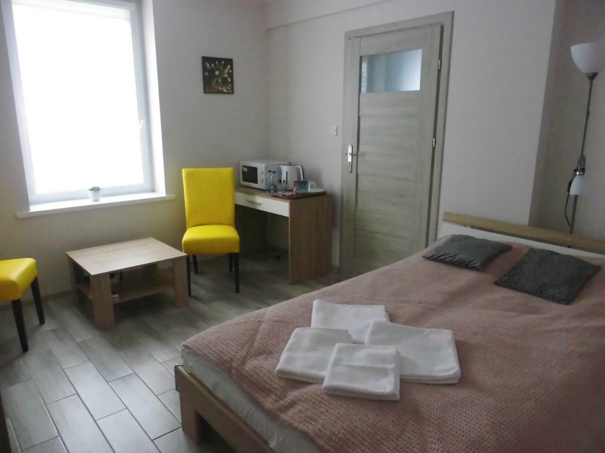 Apartmán Bezowy Pokoj Jedlina-Zdroj Exteriér fotografie