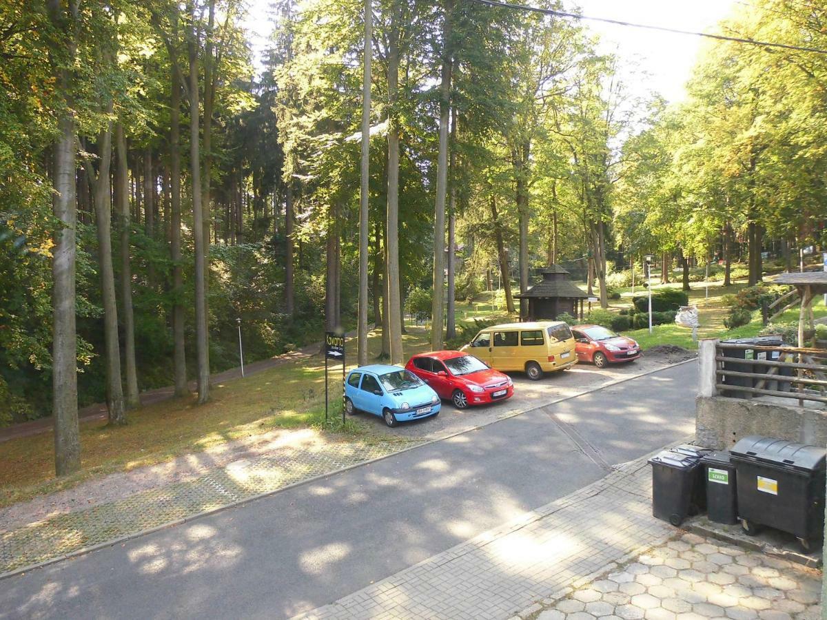 Apartmán Bezowy Pokoj Jedlina-Zdroj Exteriér fotografie